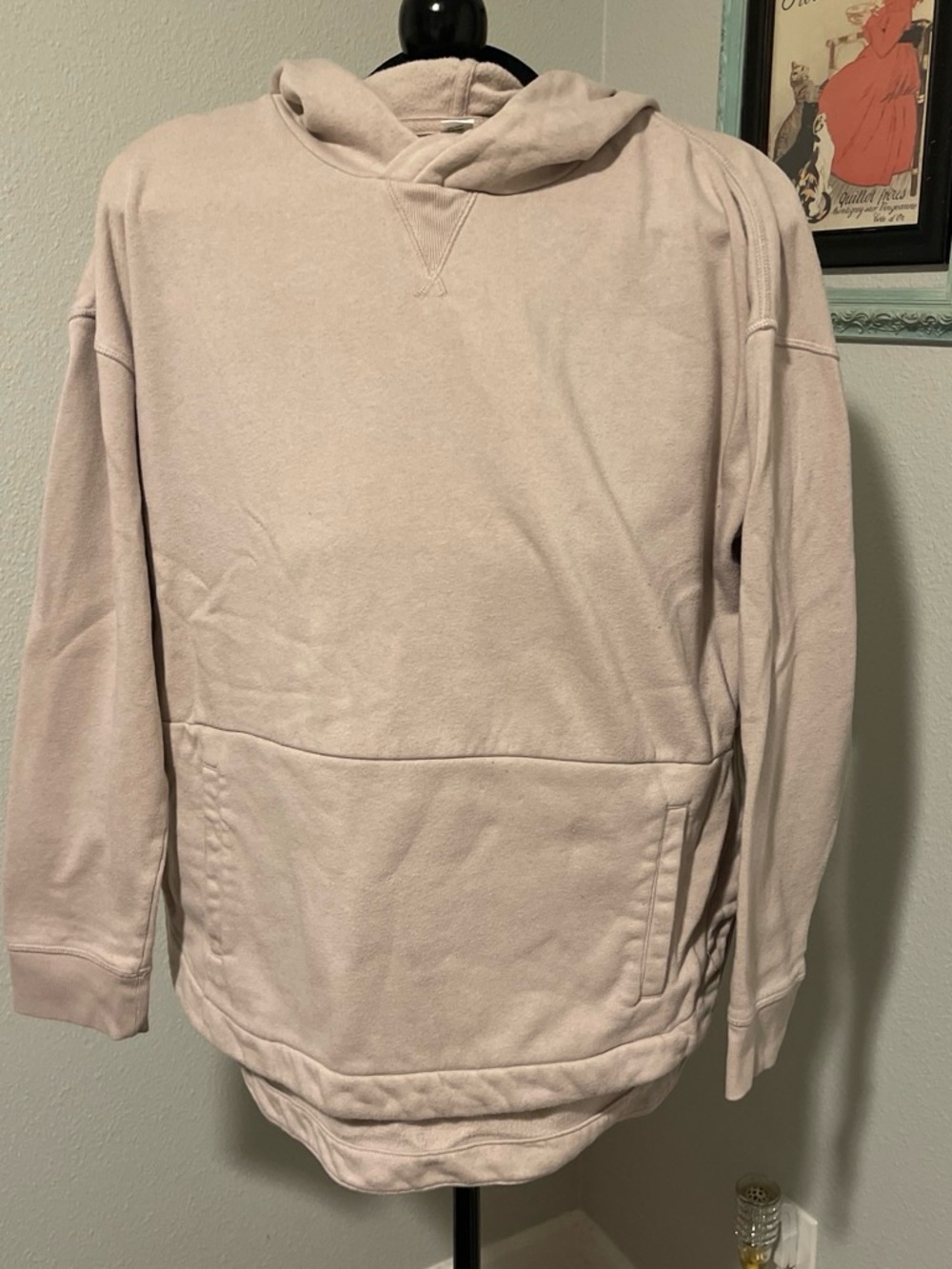 Old Navy Women's Hoodie in Light Taupe